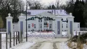 Denkmalgeschütztes Herrenhaus Lehsen in MV steht zum Verkauf - Innenraumgestaltung sorgt für Kontroverse