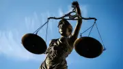 Deutsche Justiz in der Kritik: Wie politische Weisungen Richter und Staatsanwälte beeinflussen