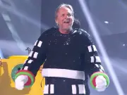 DFB-Legende Bernd Schuster singt als Ampel bei 'The Masked Singer' in Spanien