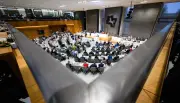 Diätenerhöhung: Niedersachsens Abgeordnete erhalten 370 Euro mehr