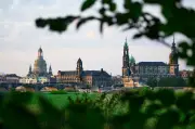 Dresdner Stadtrat lehnt Sparplan ab – Haushaltssperre bleibt bestehen