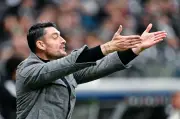 Eintracht-Coach Riera hadert mit Amtsantritt und stellt klare Forderungen an Uzun