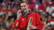 Emotionaler Abschied: Doppel-Olympiasieger Viktor Axelsen beendet Karriere wegen Rückenproblemen