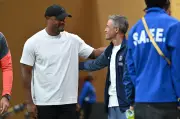 Enriques Spaßfrage an Kompany: Hat es dir gefallen?