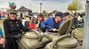 Erste Gulaschkanonen-Meile in Mecklenburg-Vorpommern begeistert 1500 Besucher in Pampow
