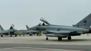 Eurofighter neben Urlaubsfliegern: Luftwaffe übt in Lübeck für den Ernstfall