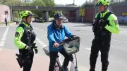 Falschfahrer auf zwei Rädern: Polizei kontrolliert Radfahrer in Schwerin