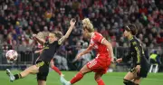 FC Bayern Frauen erkämpfen sich mit spätem Doppelschlag das Champions League Halbfinale