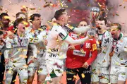 Füchse Berlin feiern Pokalsieg: Lasse Andersson als MVP verabschiedet sich mit Titel