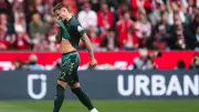 Frühes Rot! Werder Bremen verliert 1:3 in Köln - Klassenerhalt in Gefahr