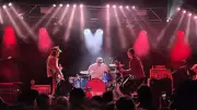 Geheimkonzert von Sportfreunde Stiller während Bayern-Spiel: AZ exklusiv dabei
