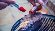 Grillsauce vom Vorjahr: Genießbar oder besser entsorgen?