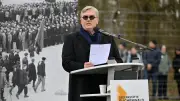 Hape Kerkeling in Buchenwald: Bewegende Rede über Großvaters Leid und Mahnung zur Erinnerung