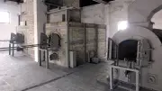 Hitlergruß in KZ-Gedenkstätte Ravensbrück: Schülerinnen zeigen rechtsextreme Geste im Krematorium