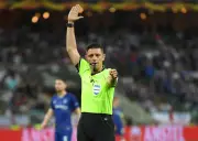 Italienischer Fußball: Schiedsrichter-Chef im Visier der Justiz