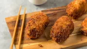 Japanische Korokke: So gelingen die knusprigen Kartoffel-Happen mit Hackfüllung