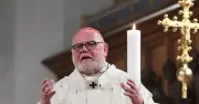 Kardinal Marx verurteilt Kriegsgebete als Gotteslästerung in Osterpredigt