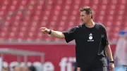 Klose fordert Derby-Sieg: „Wir müssen zeigen, dass wir es mehr wollen“