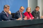 Koalition beschließt Spritpreis-Entlastung: 17 Cent Steuersenkung und 1.000 Euro Krisen-Bonus