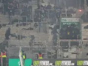 Krawalle beim Nordderby: HSV-Fans randalieren nach Schlusspfiff in Bremen