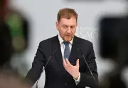 Kretschmer fordert mehr Tempo bei Bahnprojekten nach Osteuropa und kritisiert Bundespolitik