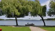 Kurabgabe in Krakow am See steigt deutlich: Urlaub am See wird teurer für Gäste