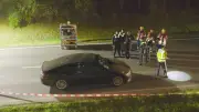Lebensgefährlicher Unfall auf Landstraße: 19-Jährige von Auto erfasst