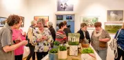 Lichtblicke in Schköna: Kreativ-WG zeigt Werkschau in SchkönArt-Galerie