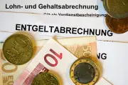 Lohngefälle bleibt: Westen verdient 2025 weiterhin 17 Prozent mehr als Osten