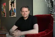 Max Giermann: Vom Comedy-Star zum ernsthaften Maler in Berliner Ausstellung