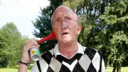 Mike Krüger singt gegen Genderwahn: „Gender-Jünger“ bei Stefan Raab