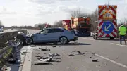 Minister Wolfgang Blank kehrt nach schwerem A20-Unfall mit Halskrause zurück