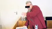 Mordprozess in Hanau: Nach Lärmstreit soll Nachbar Frau den Schädel gebrochen haben