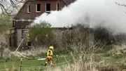 Nach Hausbrand in Rehna: Ehefrau (49) wegen versuchten Totschlags in Untersuchungshaft
