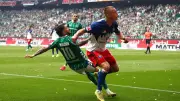 Nach Nordderby: HSV nennt Werder-Profi Bittencourt als Verursacher von Muheim-Verletzung