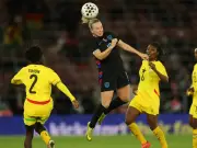 Nationalspielerin Missy Bo Kearns macht Fehlgeburt öffentlich