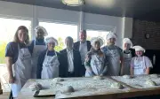 Neue Bäckerwerkstatt und Café im Haus Erna: Jahmo erhält Dorfzentrum für Gemeinschaft
