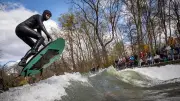 Neue Surfwelle im Olympiapark? Scharpf lehnt Antrag entschieden ab