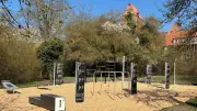 Neuer Trimm-dich-Pfad in Güstrow: Outdoor-Fitness mit Blick auf den Dom eröffnet