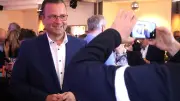 OB-Wahl in Schwerin: Sebastian Ehlers siegt – jetzt muss er regieren