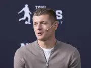 Olise lässt Kroos verblüfft zurück: Bayern-Star begeistert