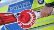 Polizei stoppt kokainisierten Autofahrer bei Kontrolle auf Autohof Zorbau bei Weißenfels
