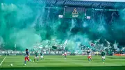 Polizei und Pyro im Derby: Mega-Rechnung für Werder Bremen