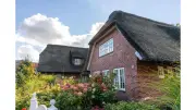 Reetdachdecker Hude: Moorbeck GmbH – Tradition trifft Handwerkskunst