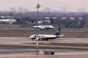 Ryanair halbiert Flugangebot am BER und zieht Jets ab