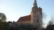 Saisonstart auf Burg Klempenow: Unterwasserfotografie trifft digitale Skulpturen
