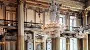 Schloss Ludwigslust: Wie Pappmaché zu Gold wurde und die Barockstadt verzaubert