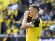 Schlotterbeck trotz Vertragsverlängerung ausgepfiffen – So reagierte der BVB-Star