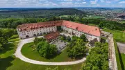 Schock auf der Wülzburg: Junge (7) stürzt in Zisterne – Zeuge springt sofort hinterher