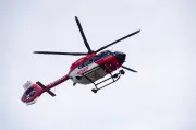 Schwerer Verkehrsunfall in Wielen: Drei Schwerverletzte nach missglücktem Überholmanöver